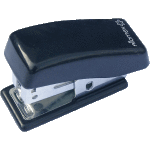Степлер "Attomex" 24/6&26/6 (мощность 16 листов, глубина скрепления 18,5 мм) малый пластиковый, со встроенным антистеплером, в картонной коробке, черный